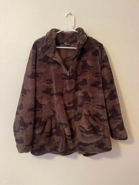 Cozy Camo Pullover Jacket - Brown Camo